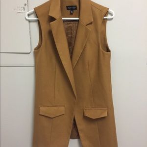 Brown/Tan Sleeveless Jacket